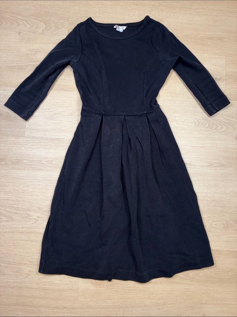 Boden women’s 6 Long Classic Black Fit-and-Flare Dress